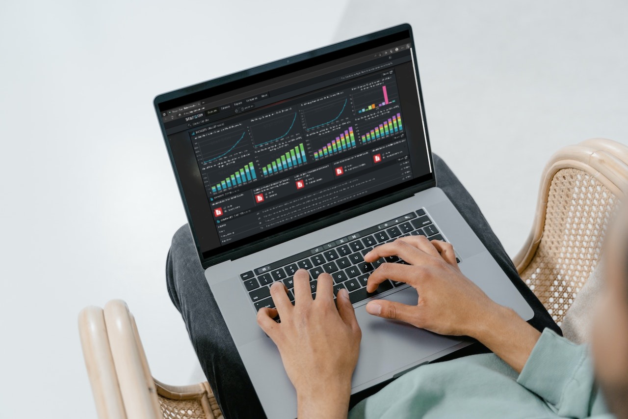 statzonproductlaptop